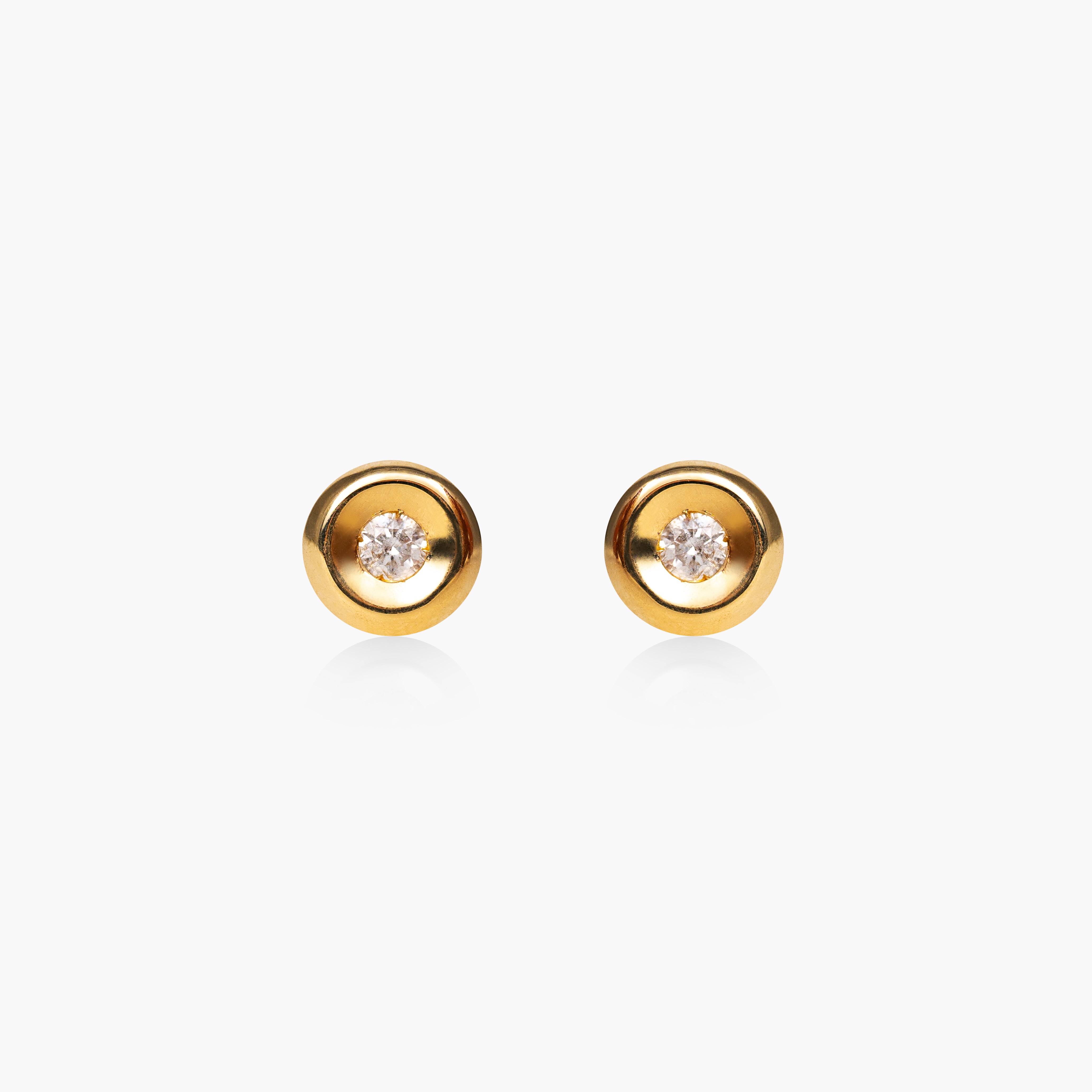 Round Gold Spotlight Diamond Earrings