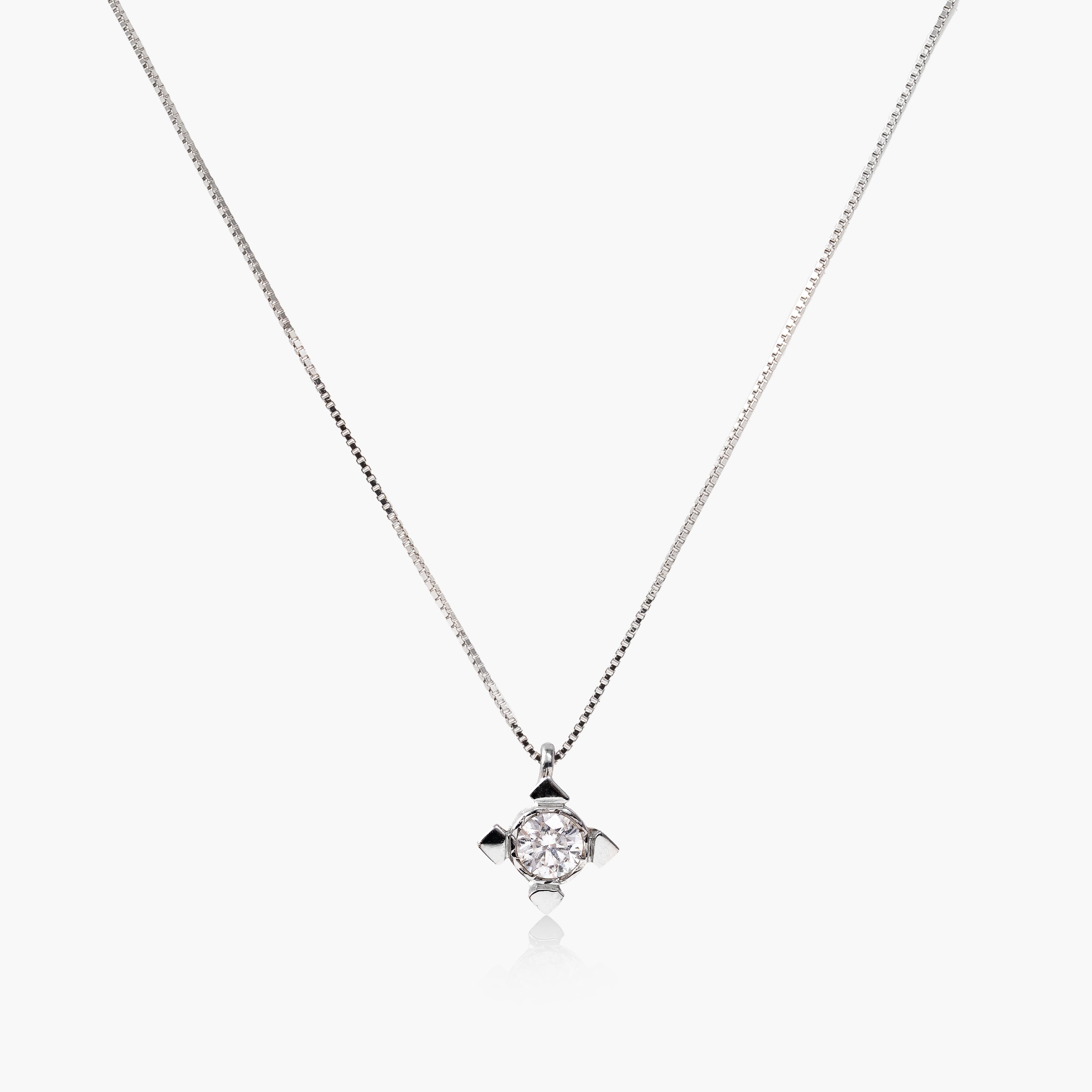 Colier aur 18k cu diamant