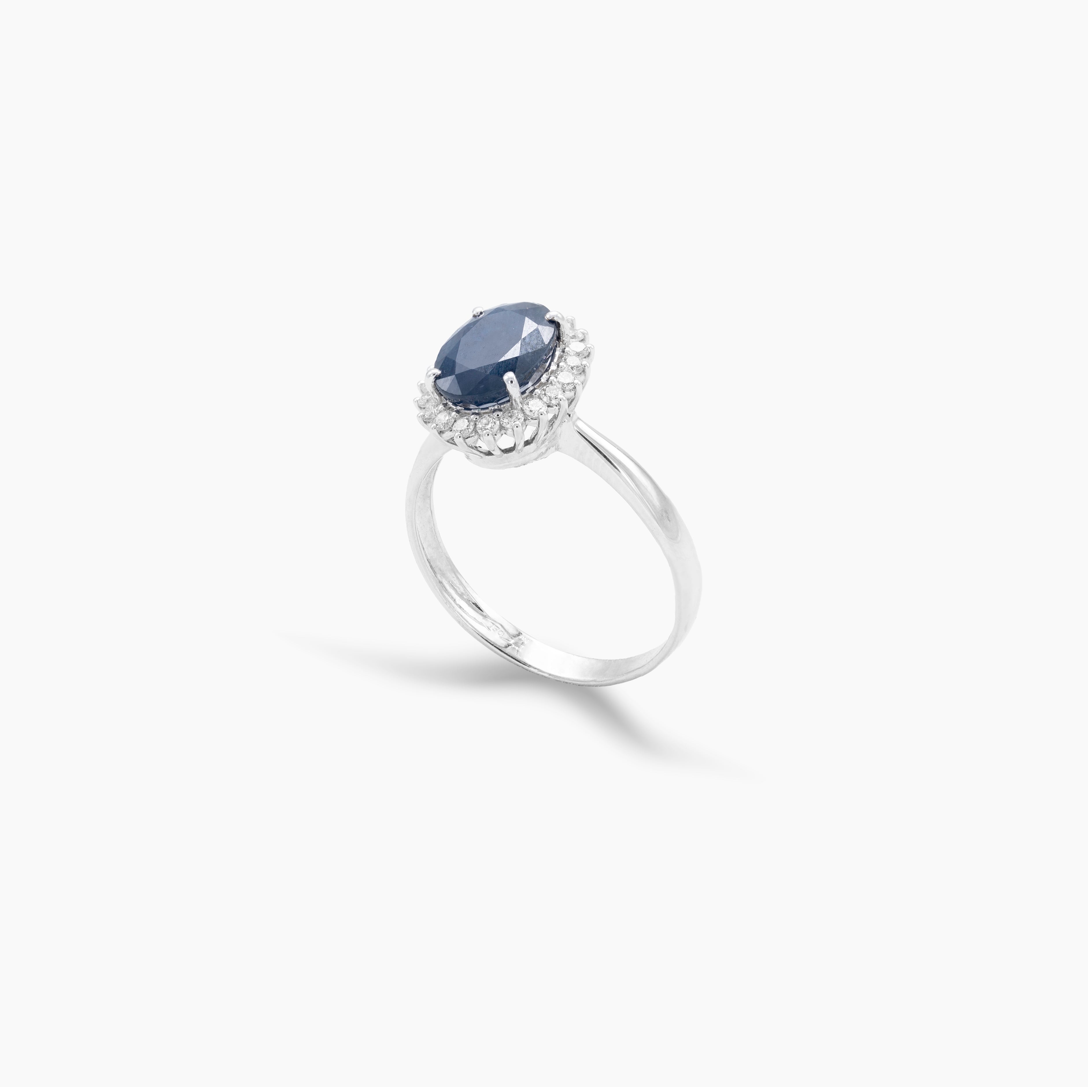 Inel aur 18k cu safir 2.42 ct si diamante 0.26 ct