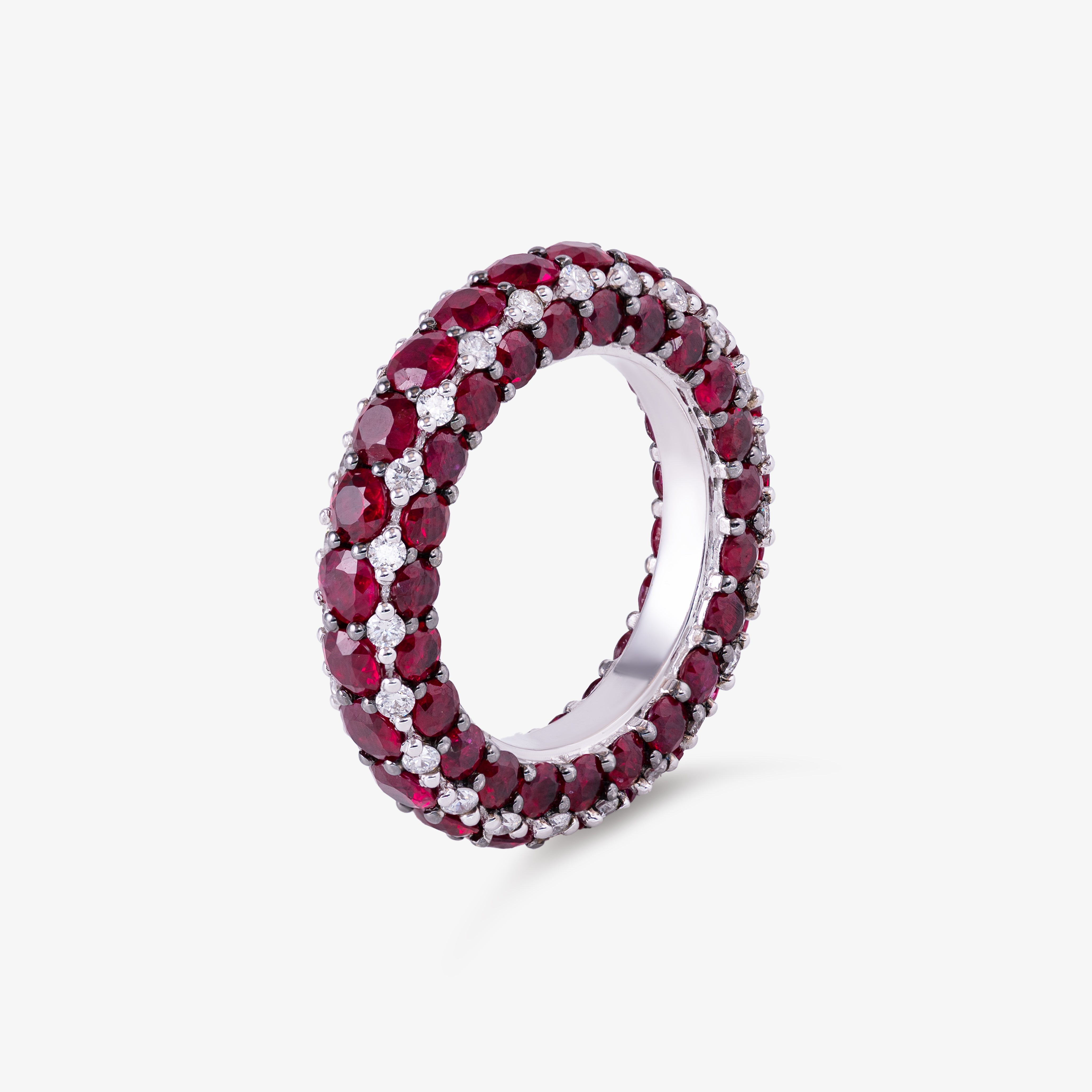 Inel eternity aur 18k cu rubine 8.90ct si diamante 0.75 ct