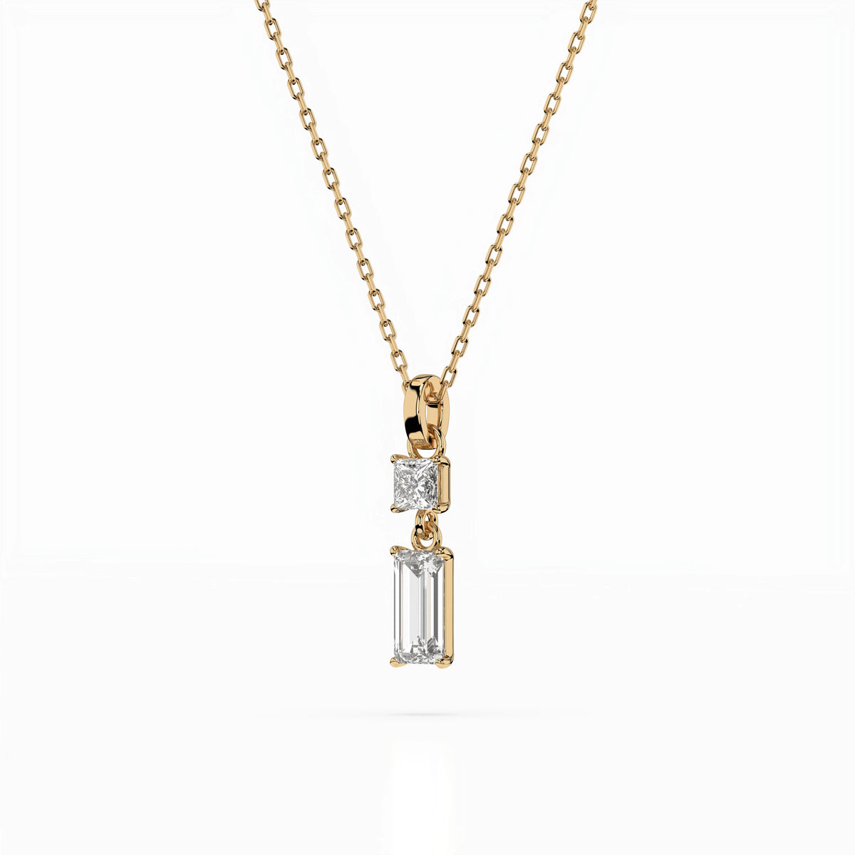 Colier din Aur cu Diamante, Forma Baguette, 0,40 CT