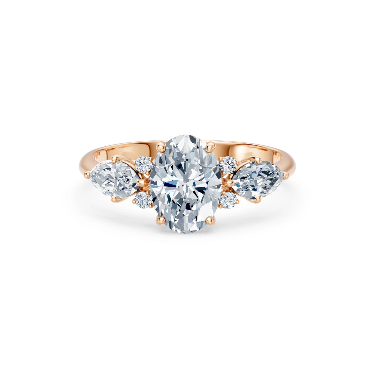 Inel de Logodnă din Aur cu Diamant Central Oval și Diamante Laterale 2,17 CT