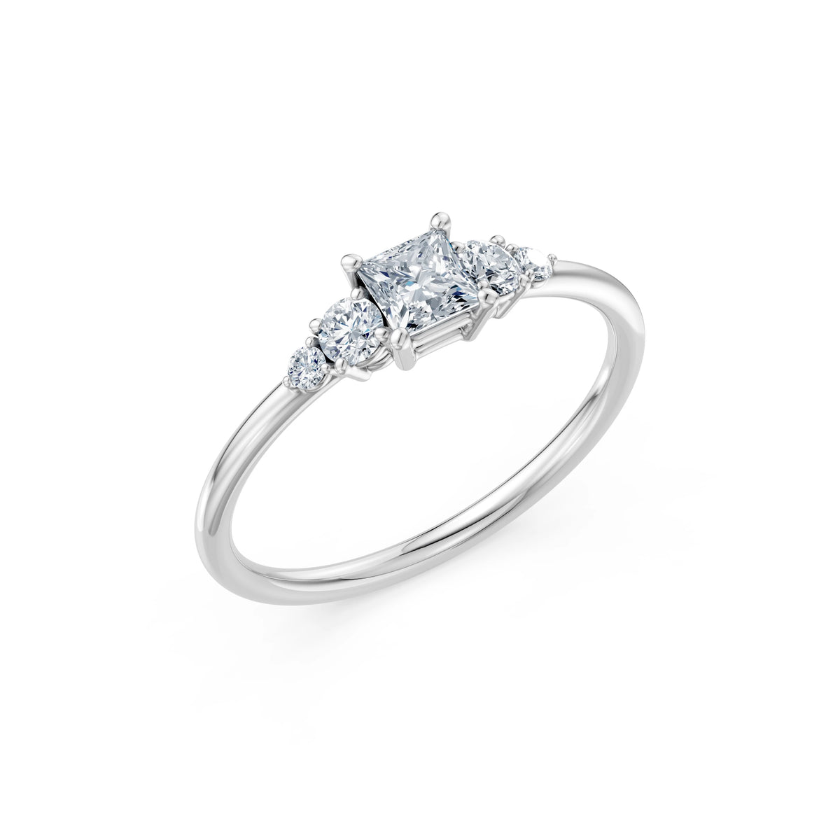 Inel de Logodnă din Aur cu Diamant Central Princess și Diamante Laterale 0,51 CT