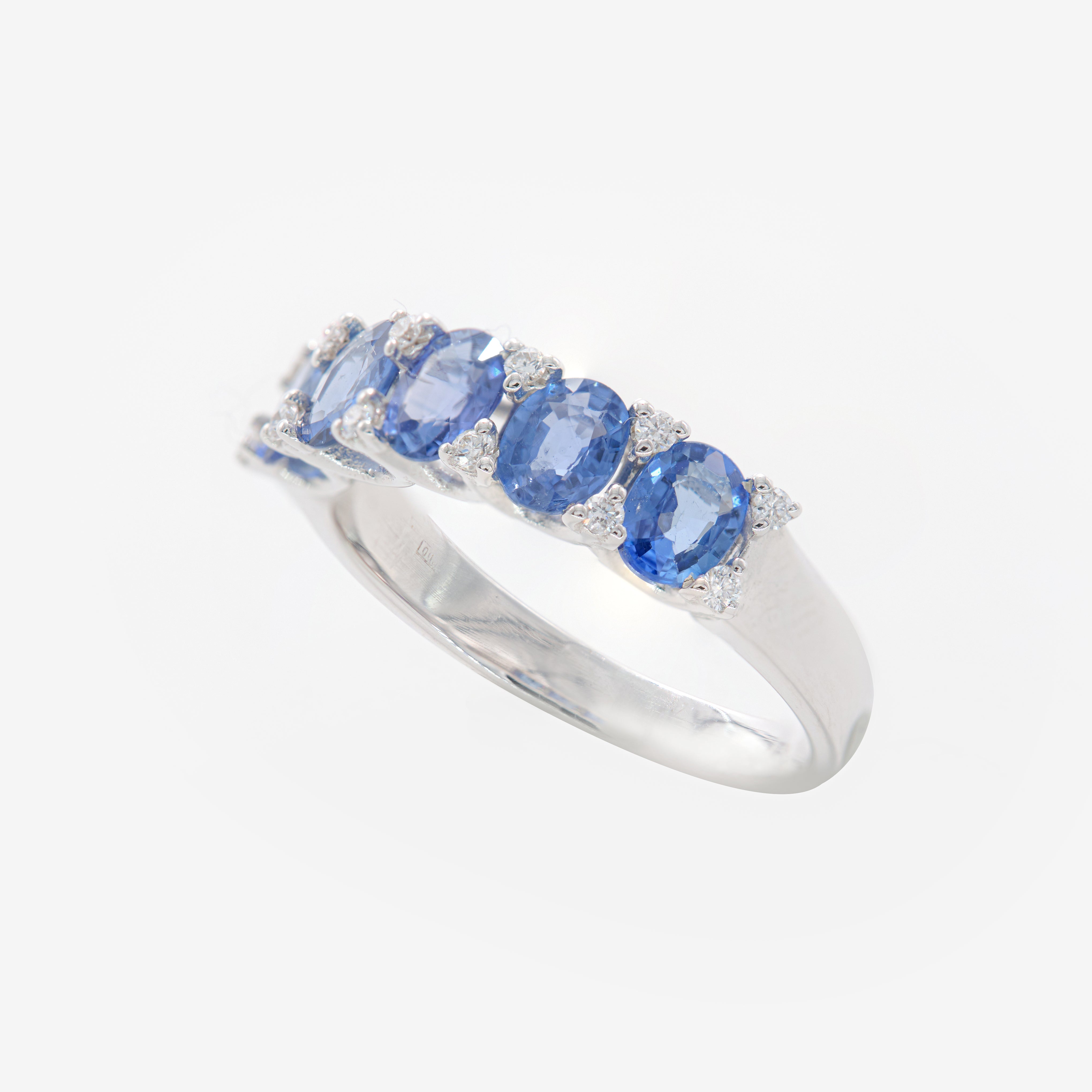 Lena ring with sapphires and diamonds