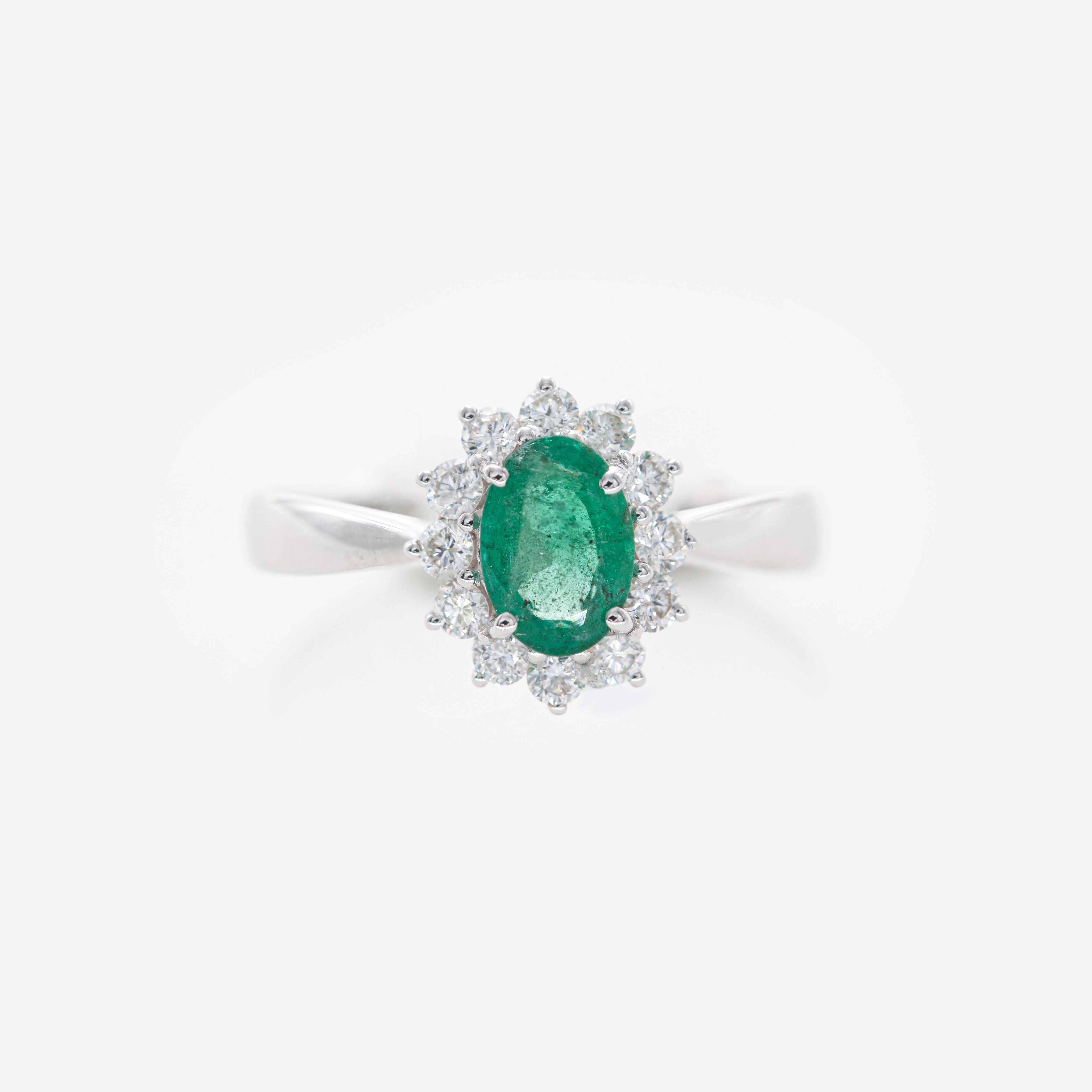 Hiraani ring with emerald and diamonds