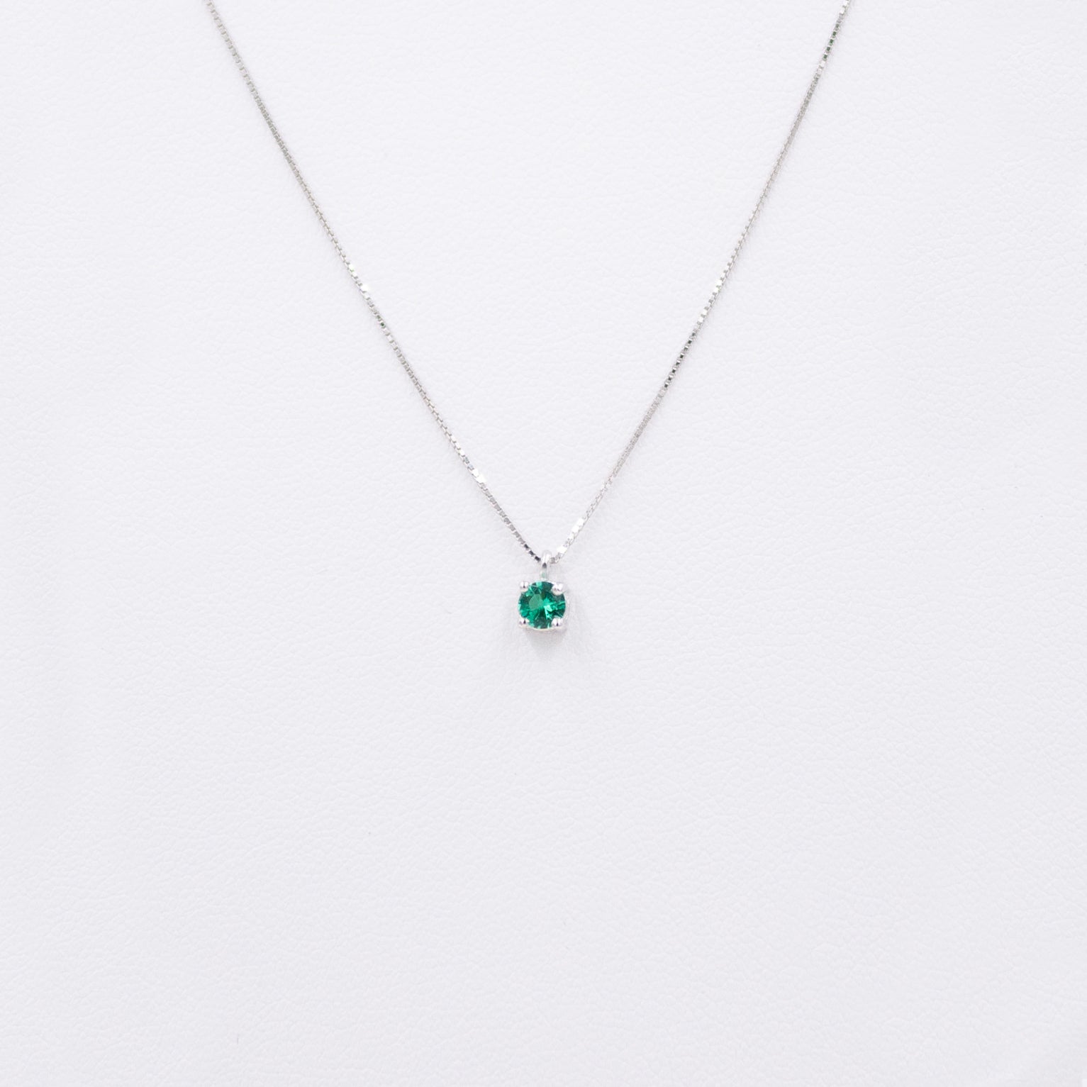 Emerald Spotlight Necklace