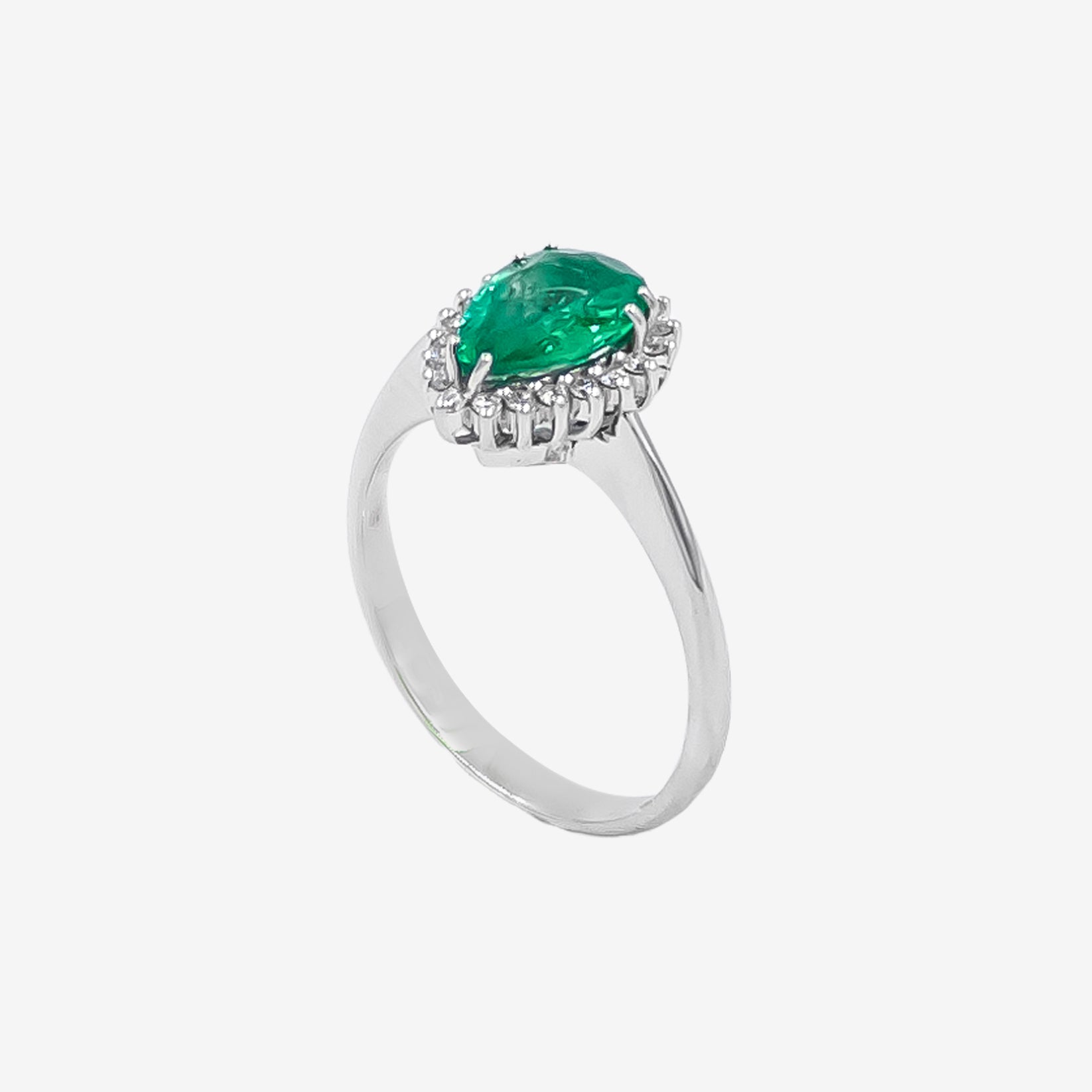 Inel Emerald Tear Droplet cu Diamante