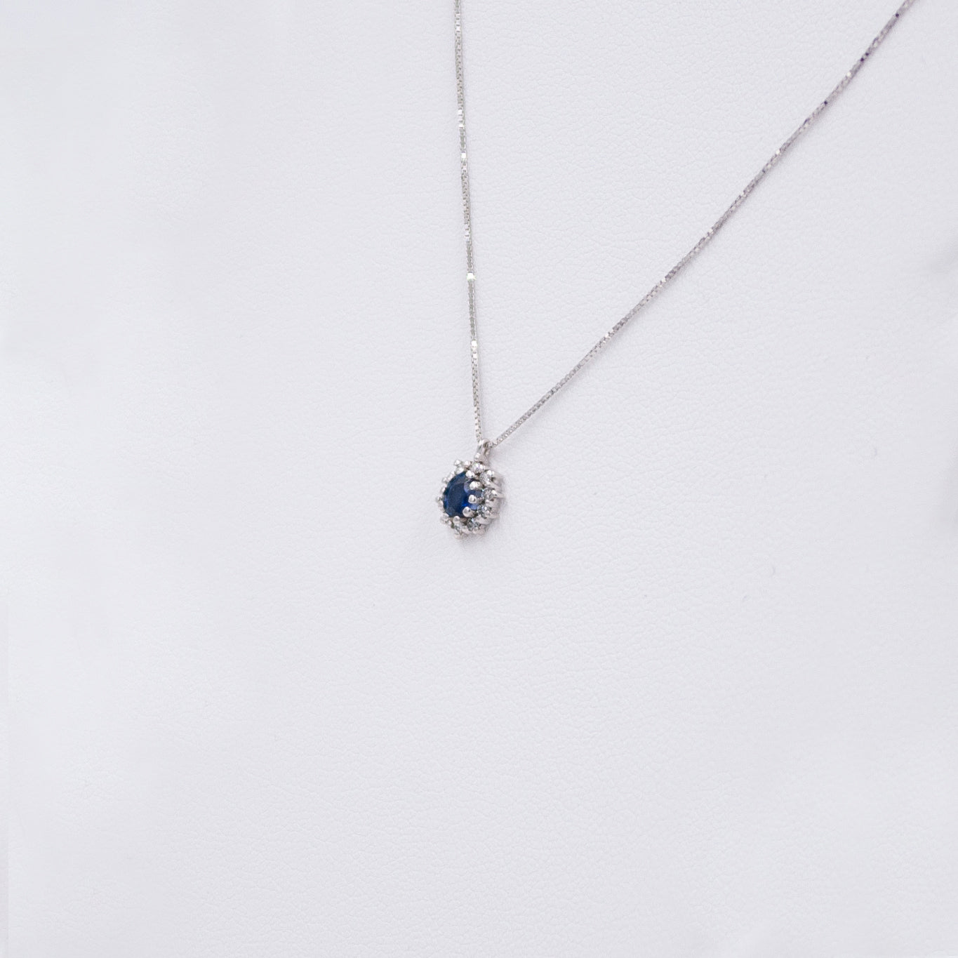 Colier aur 18k cu safir 0.25 ct si diamante