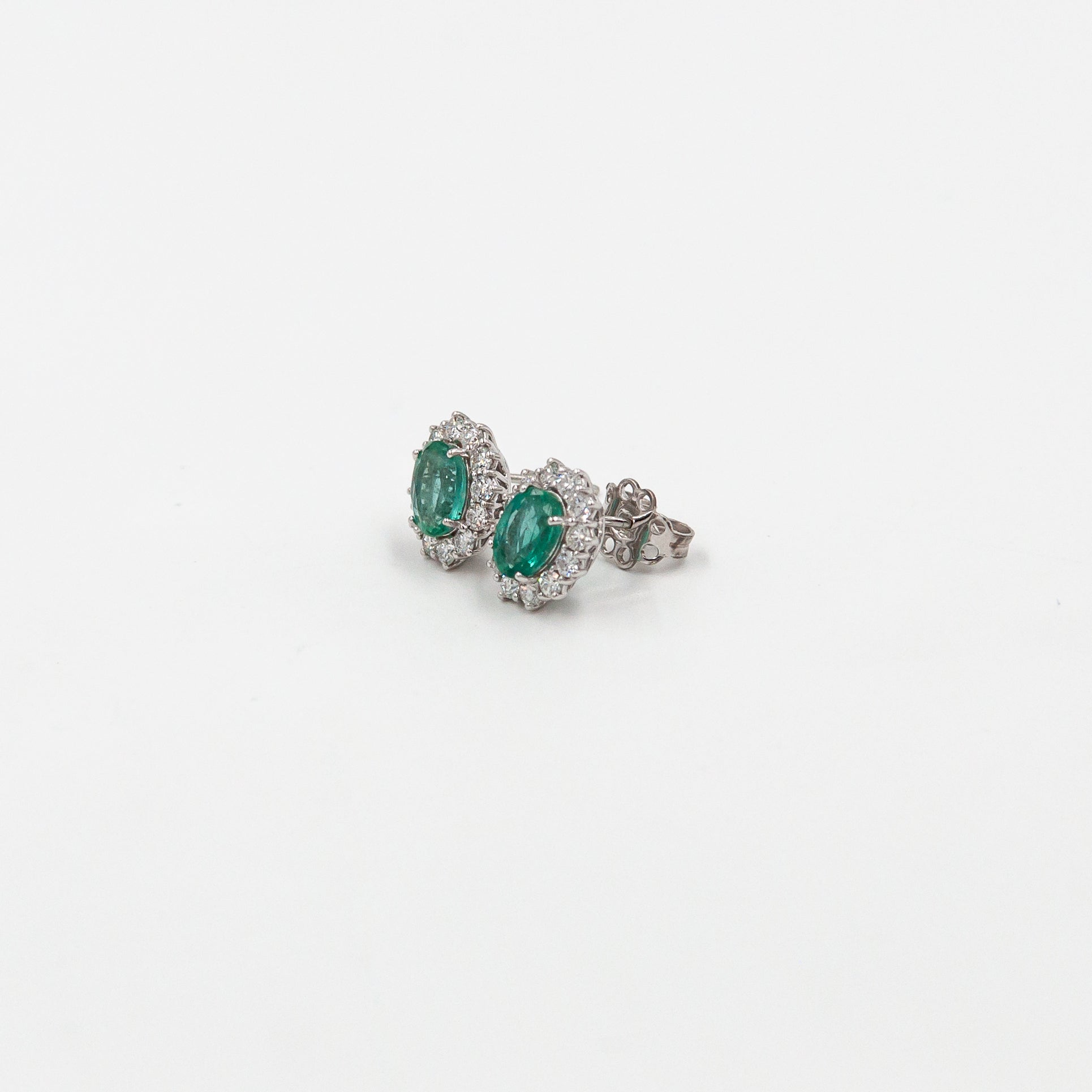 Sparkle earrings with Emeralds and Diamonds