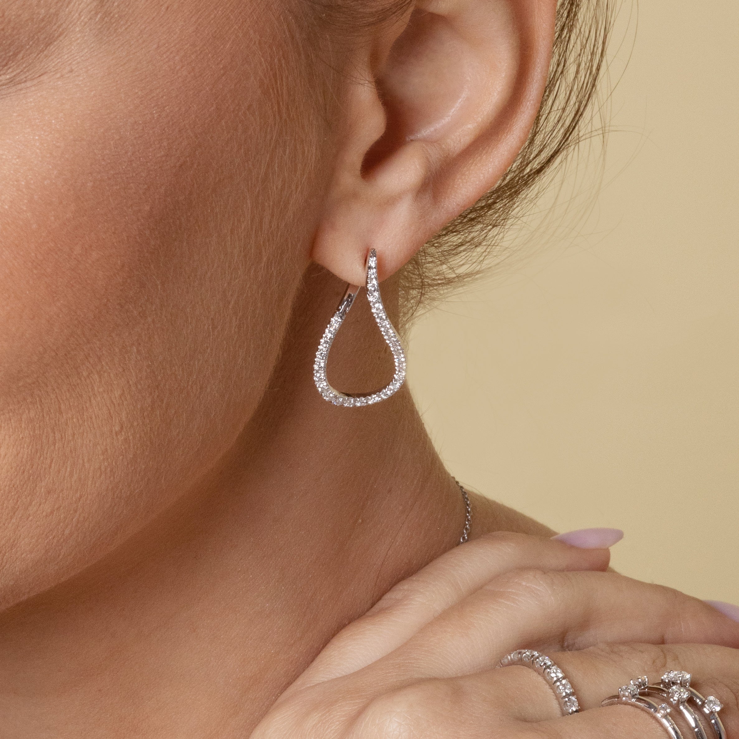 Cercei Virgo cu Diamante