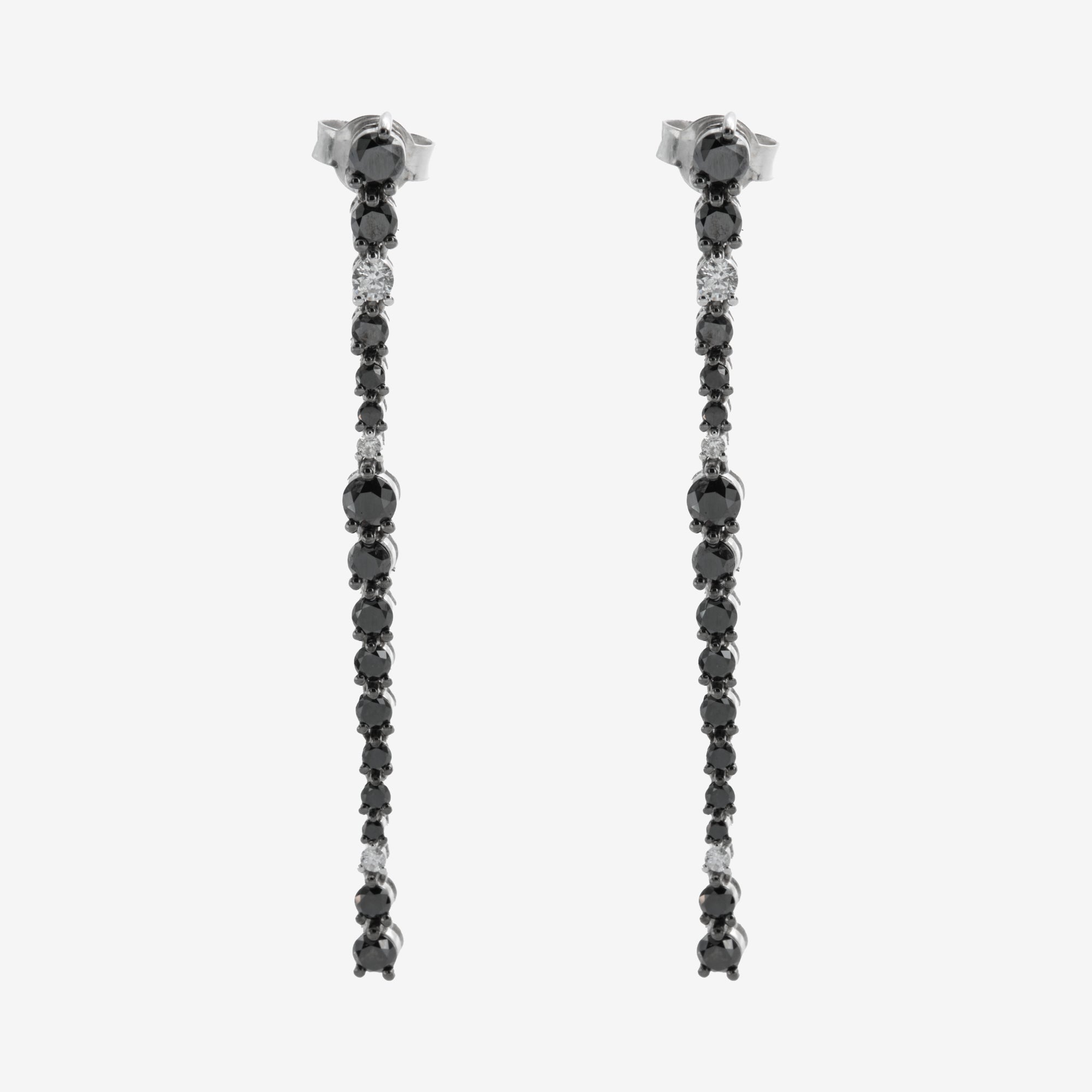 PRETA EARRINGS WITH BLACK AND WHITE DIAMONDS