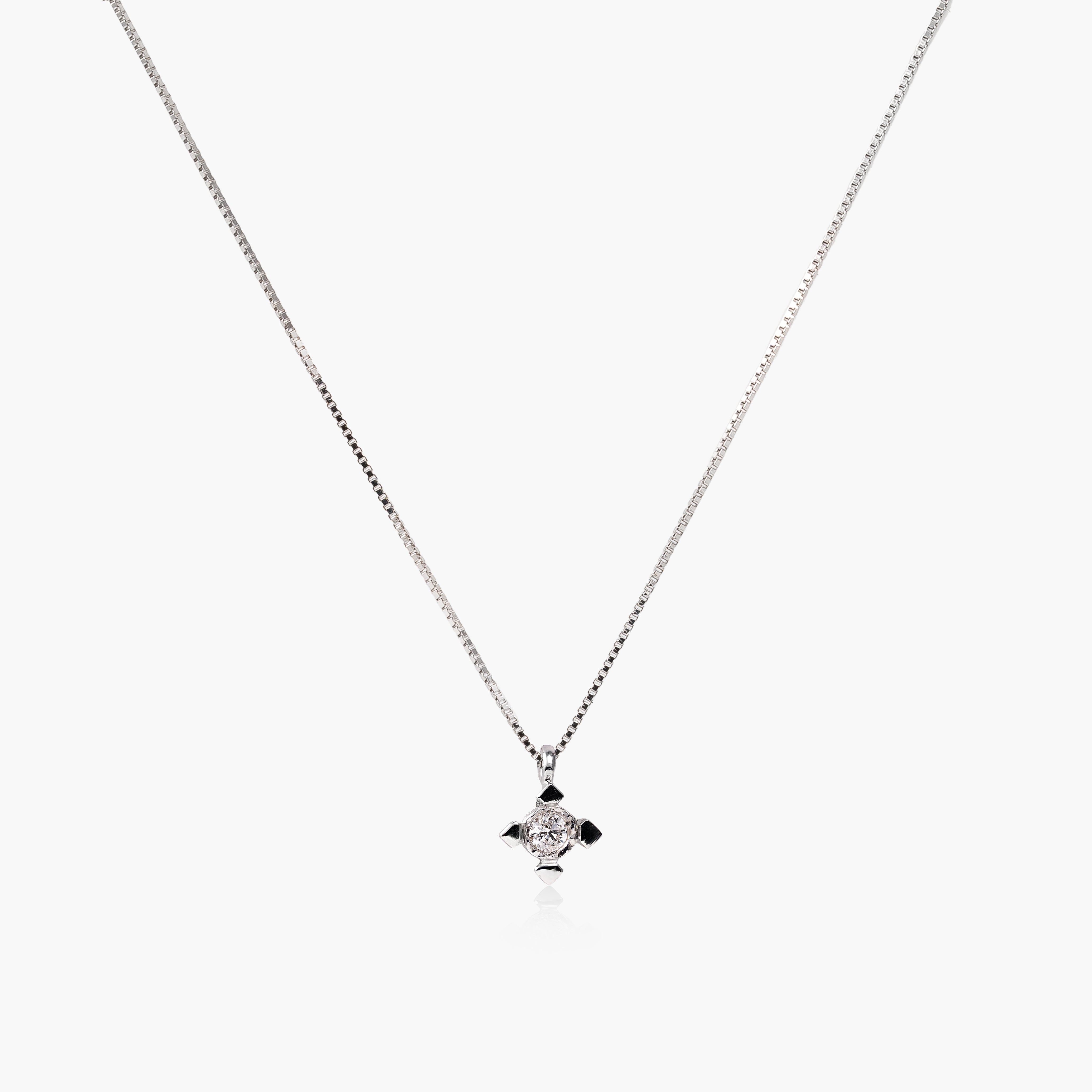 Colier aur 18k cu diamant