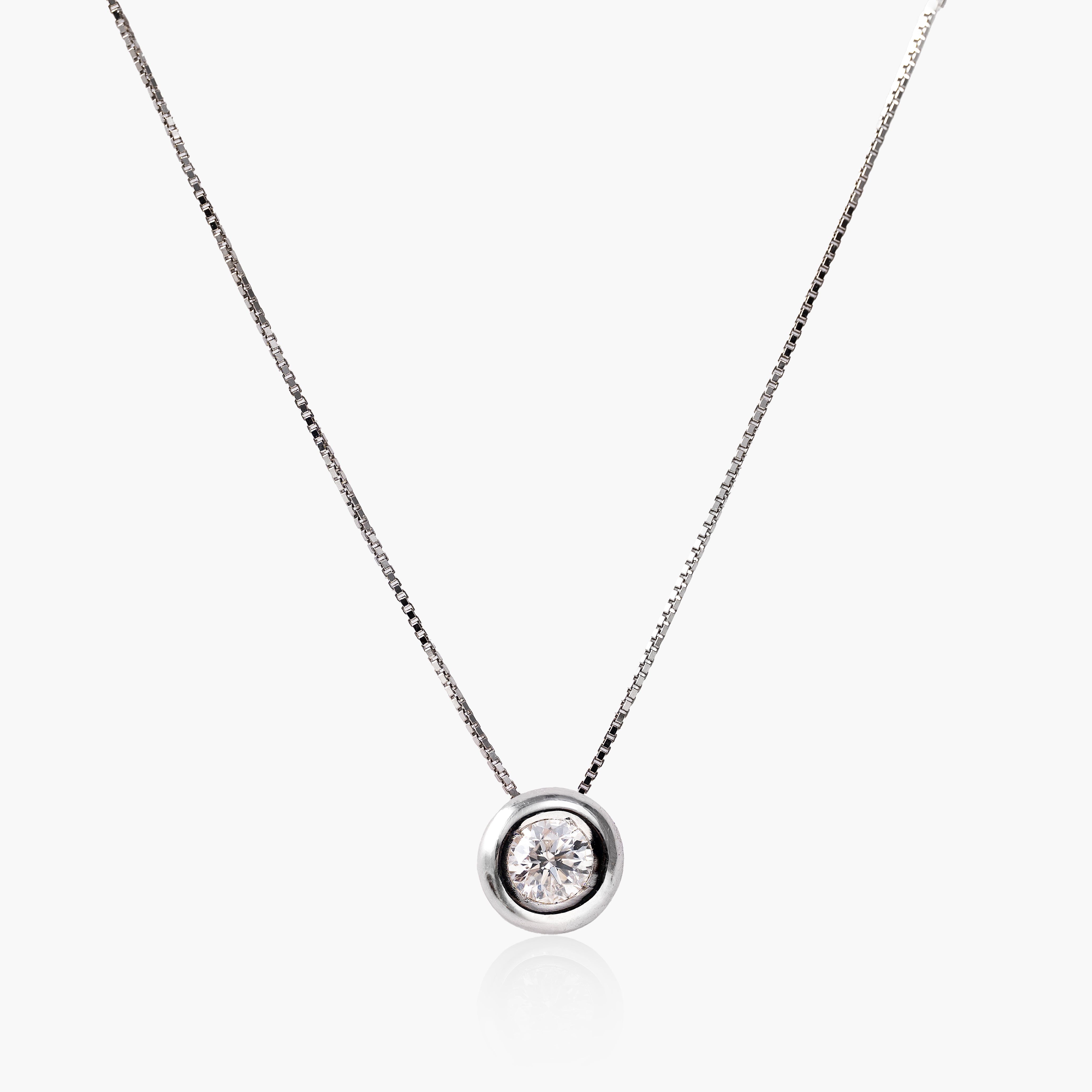 Round Spotlight Diamond Necklace