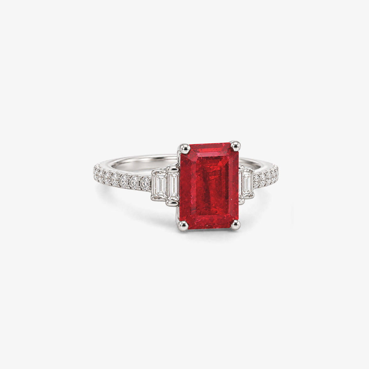 Inel din aur 18K cu rubine și diamante (1,61 + 0,27 ct)