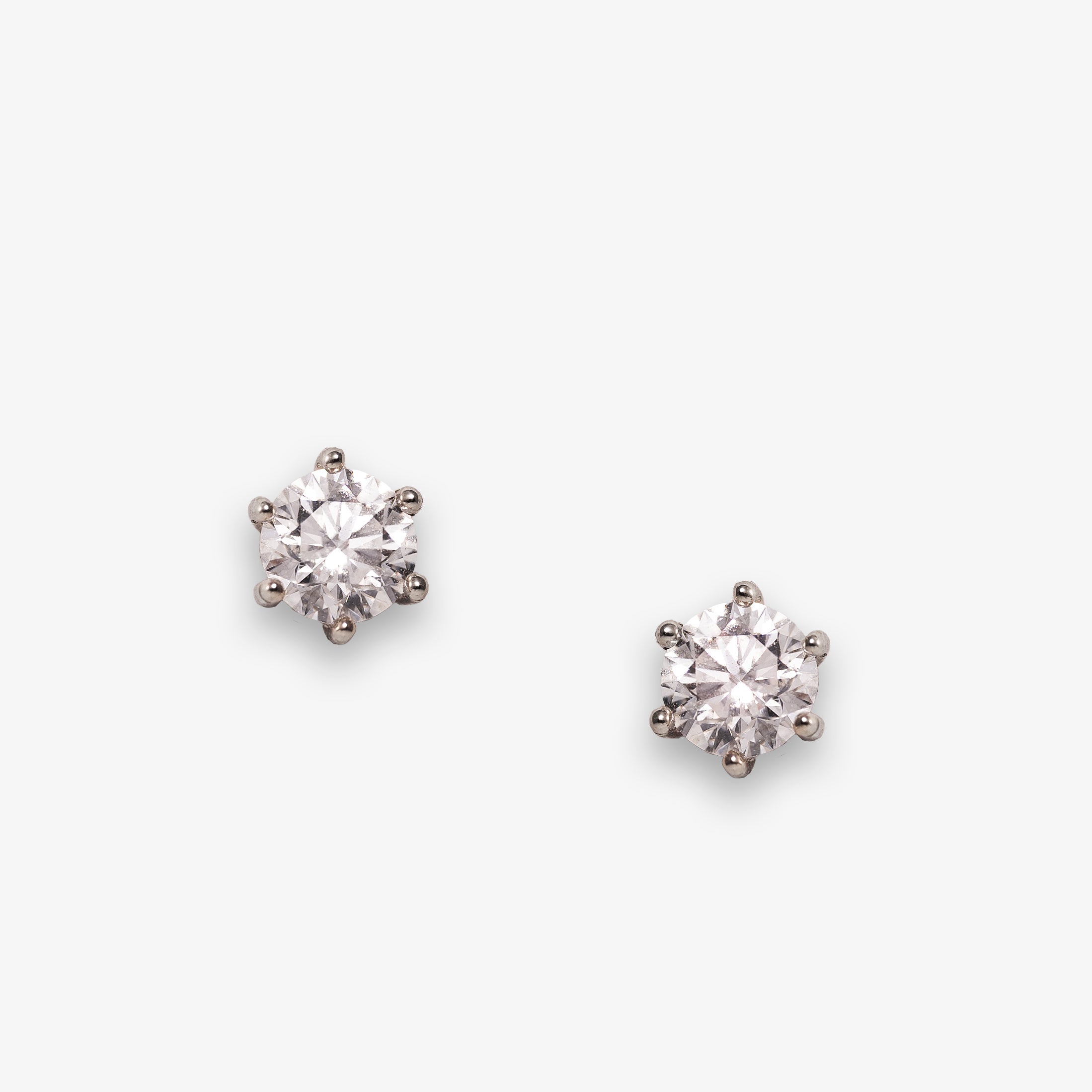 Cercei din aur 18k diamante 1.00 ct- Certificat GIA