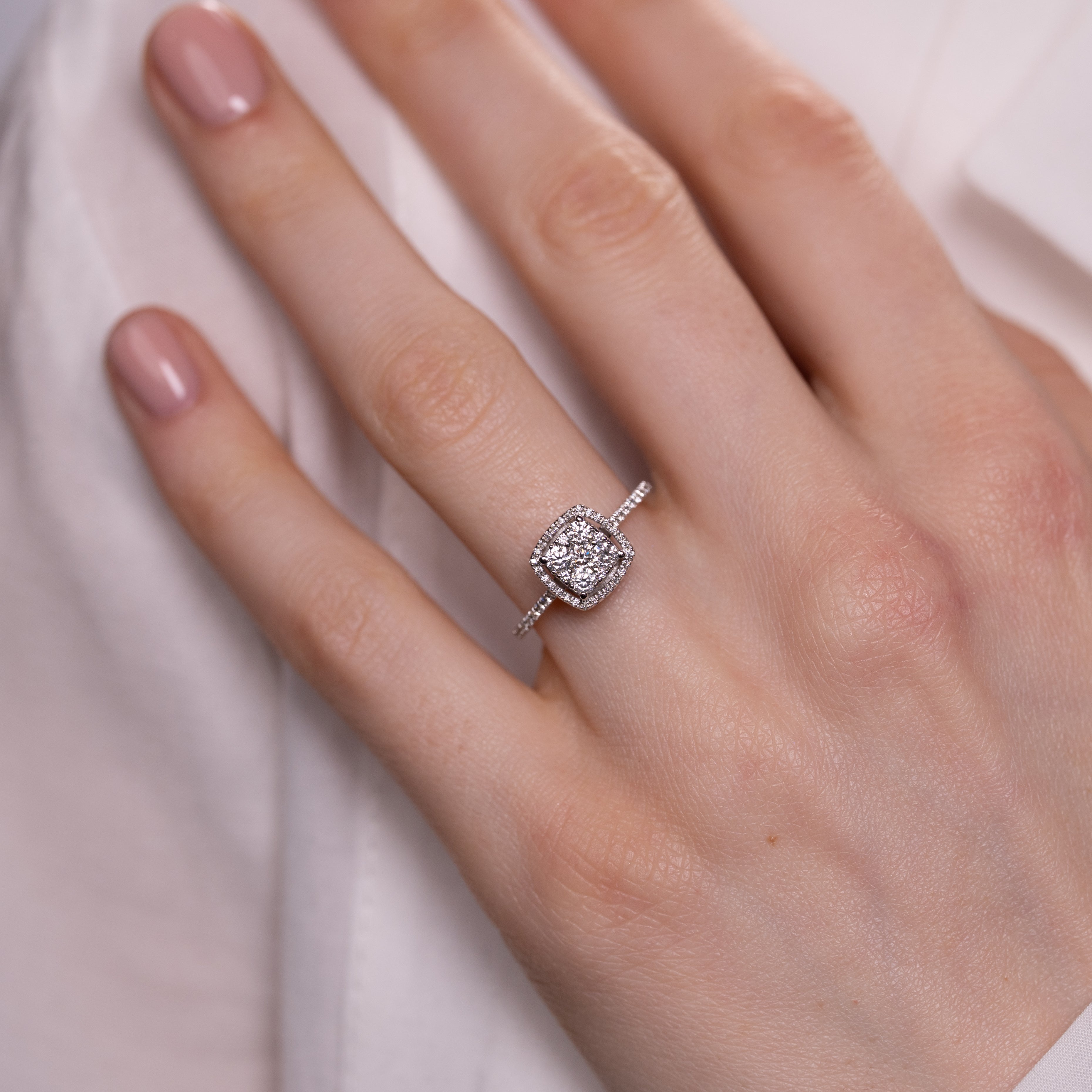 Inel aur 18k cu diamante 0.25 ct