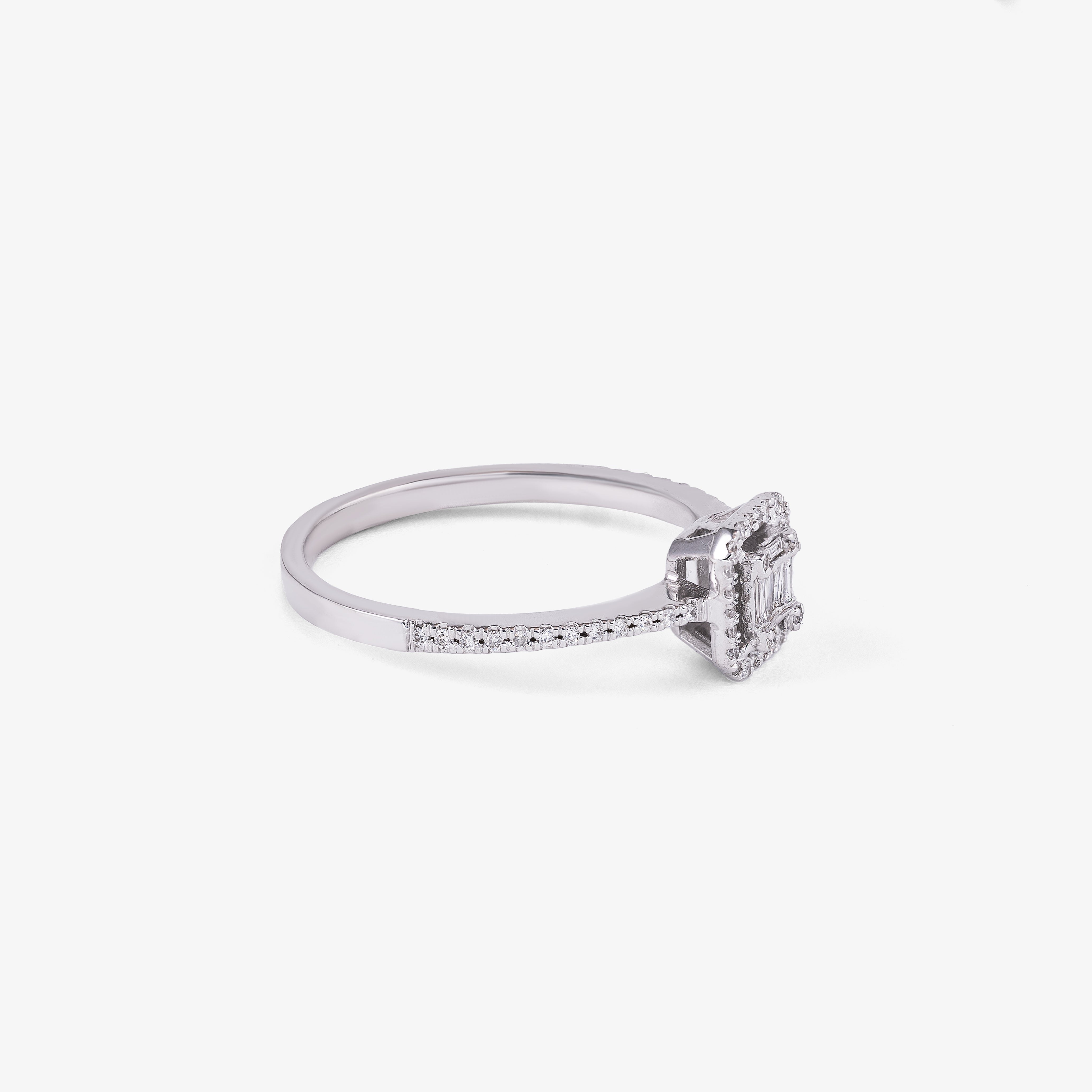 Inel din aur alb 18k cu diamante 0.28 ct