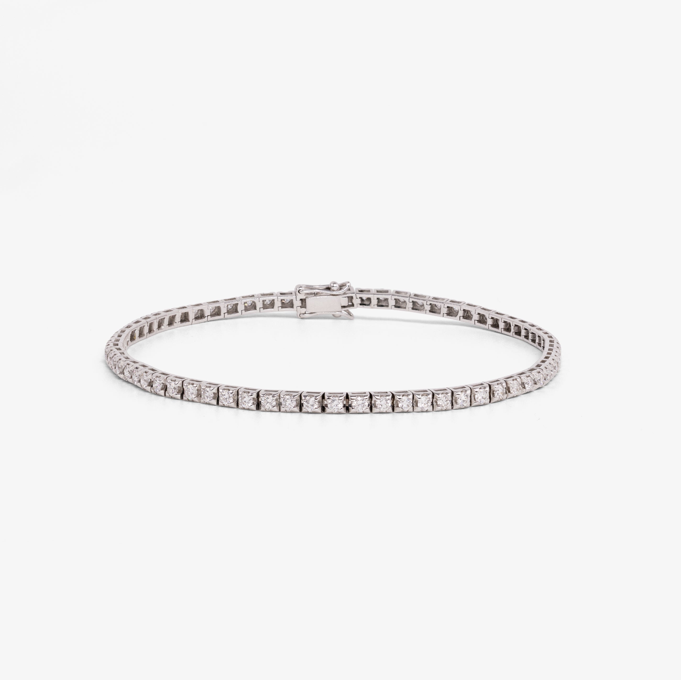 Classic Diamonds Tennis bracelet 2.00 ct