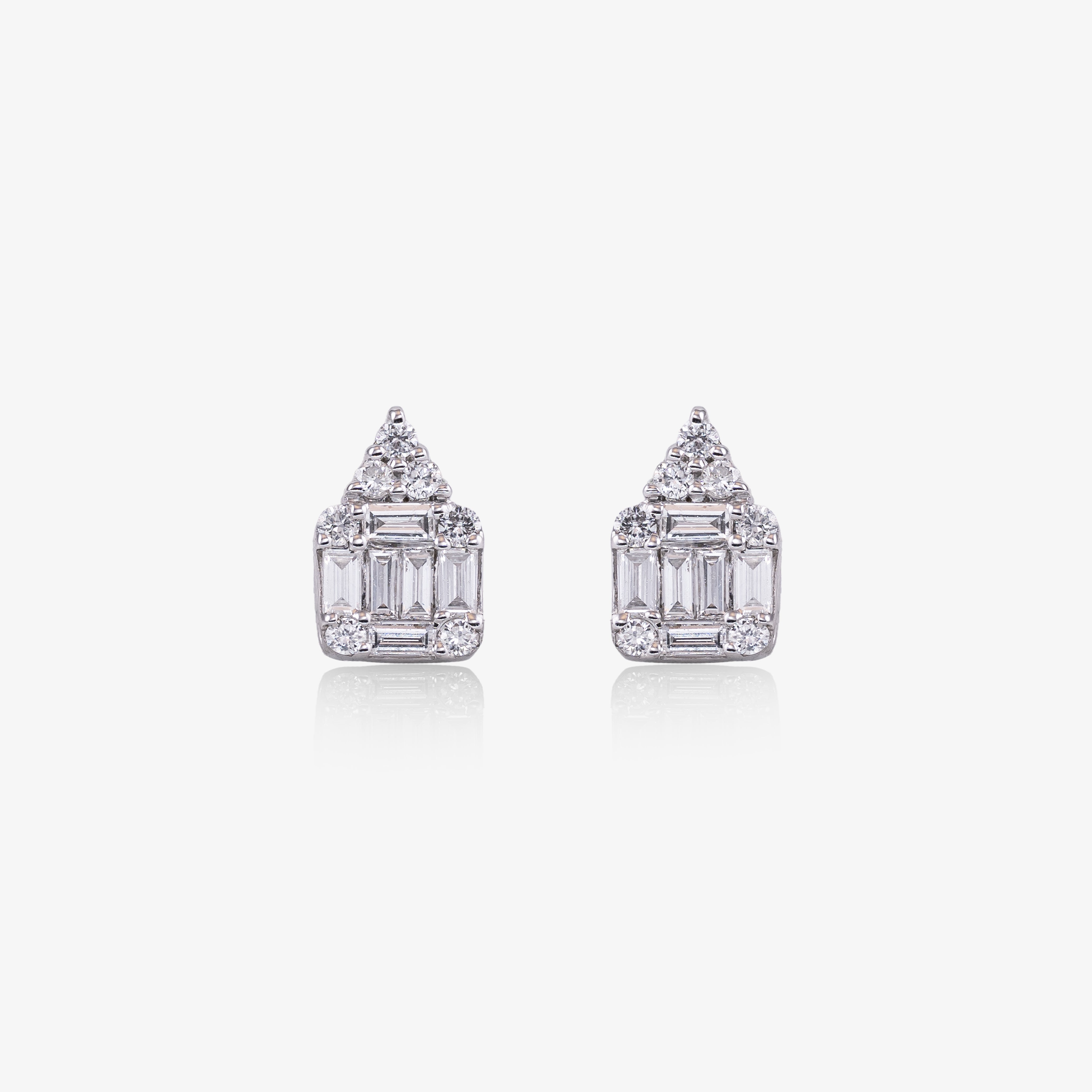 Cercei aur 18k cu diamante 0.27 ct