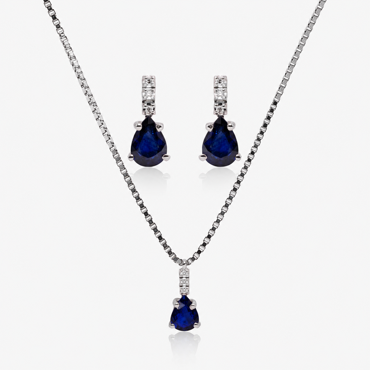 Set cercei și colier din aur 18K cu safire și diamante – Pear Shape Suspendat