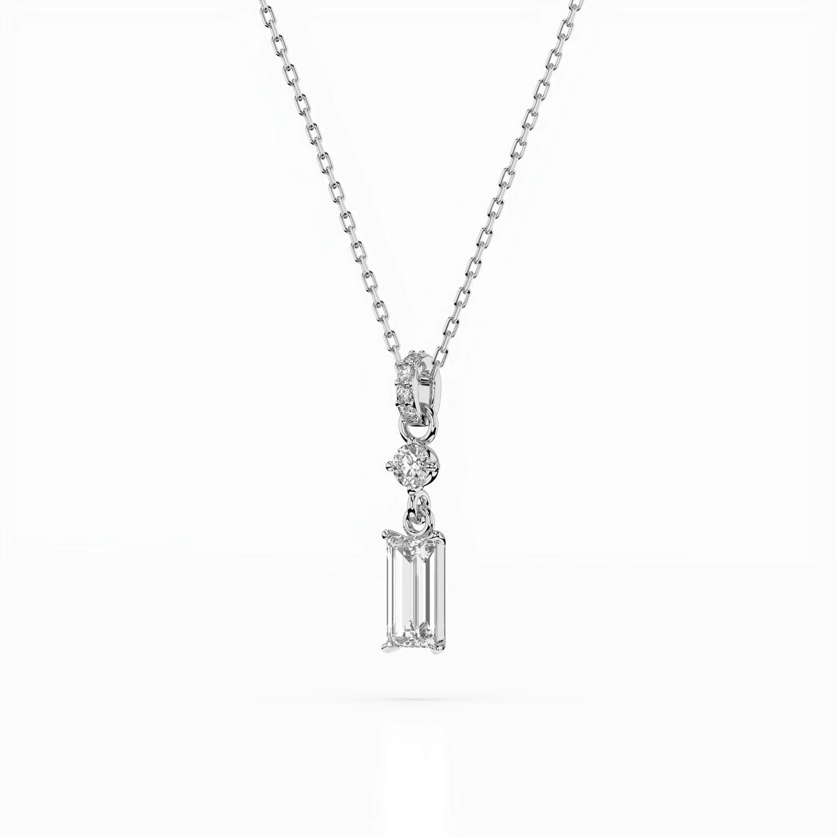 Colier din Aur cu Diamante, Forma Baguette, 0,36 CT