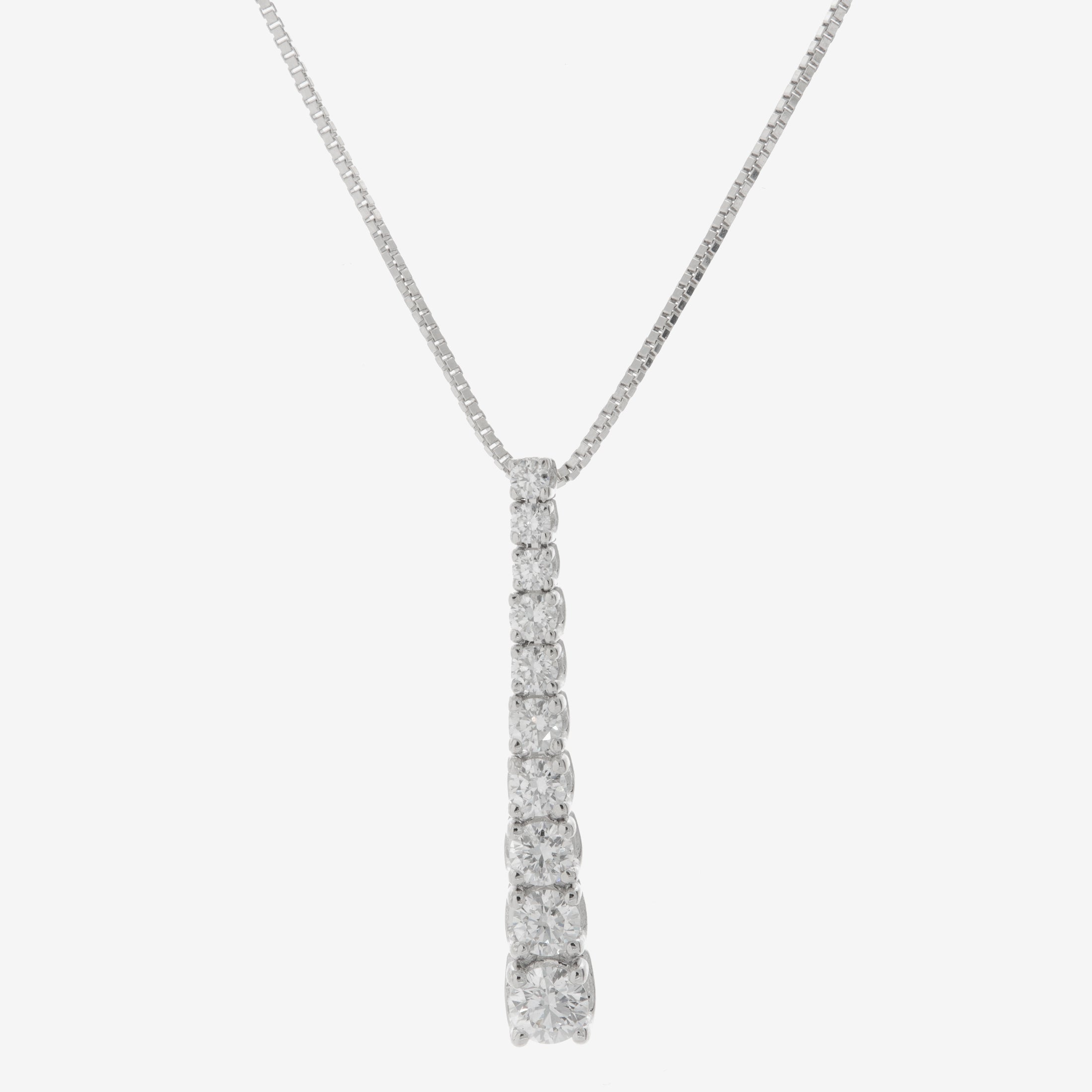 Elegance Necklace with Diamonds