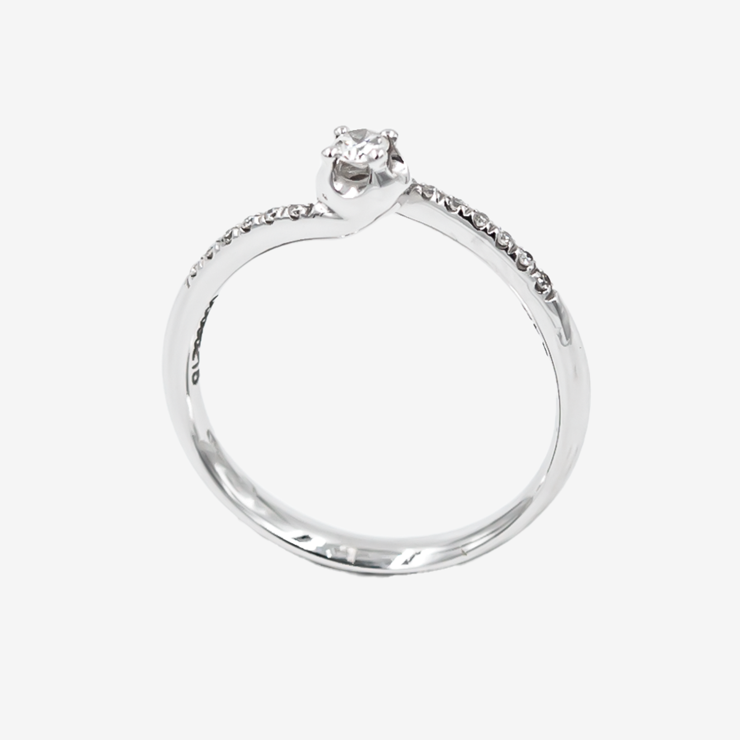 Core Solitaire Ring with Diamond
