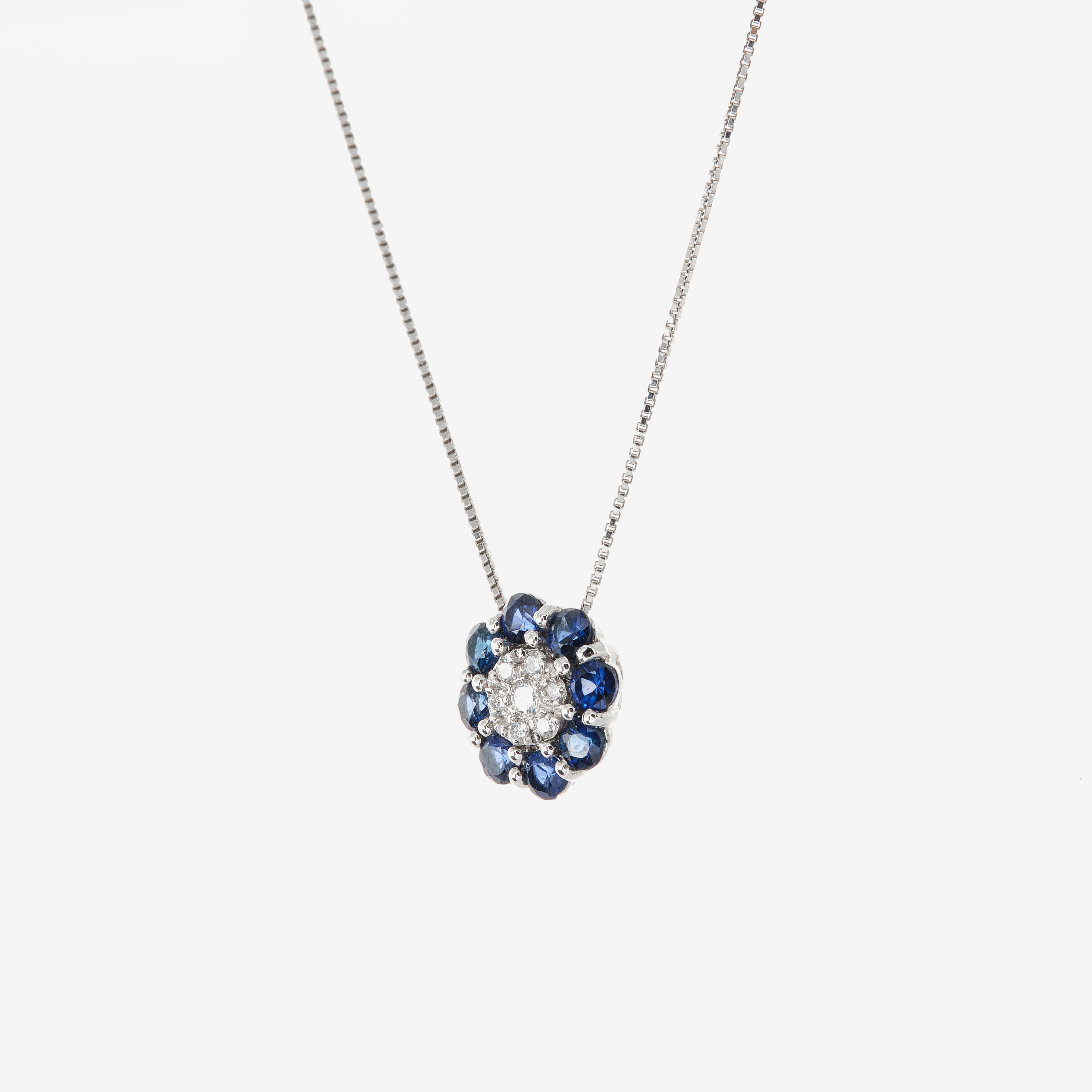 Colier flower cu safire si diamante