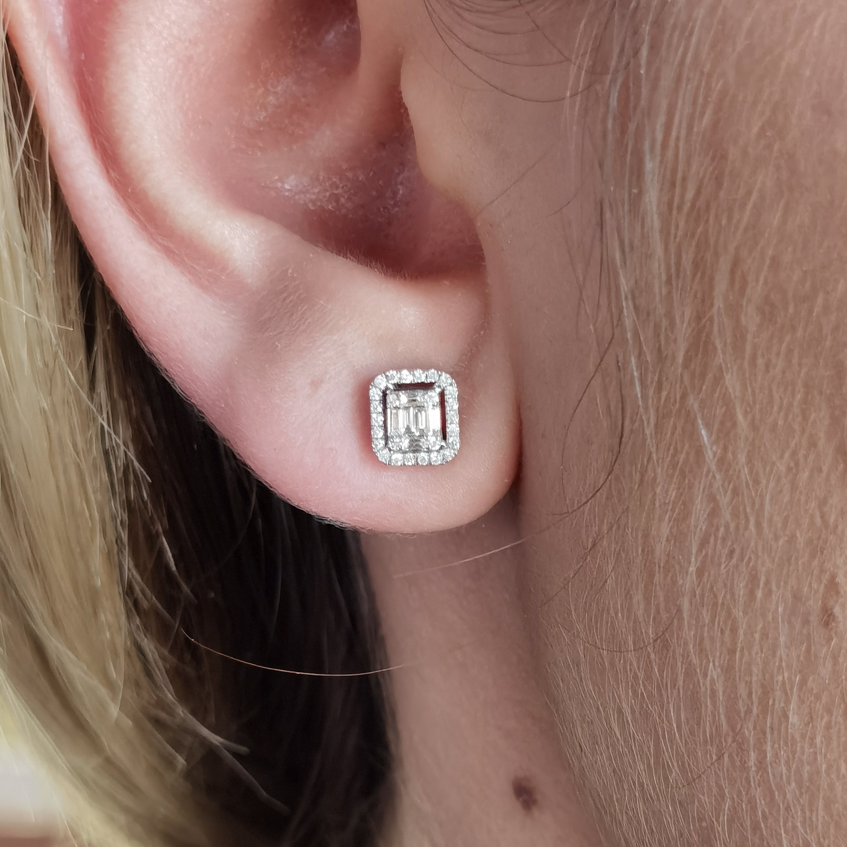 Square Baguette earrings with diamonds