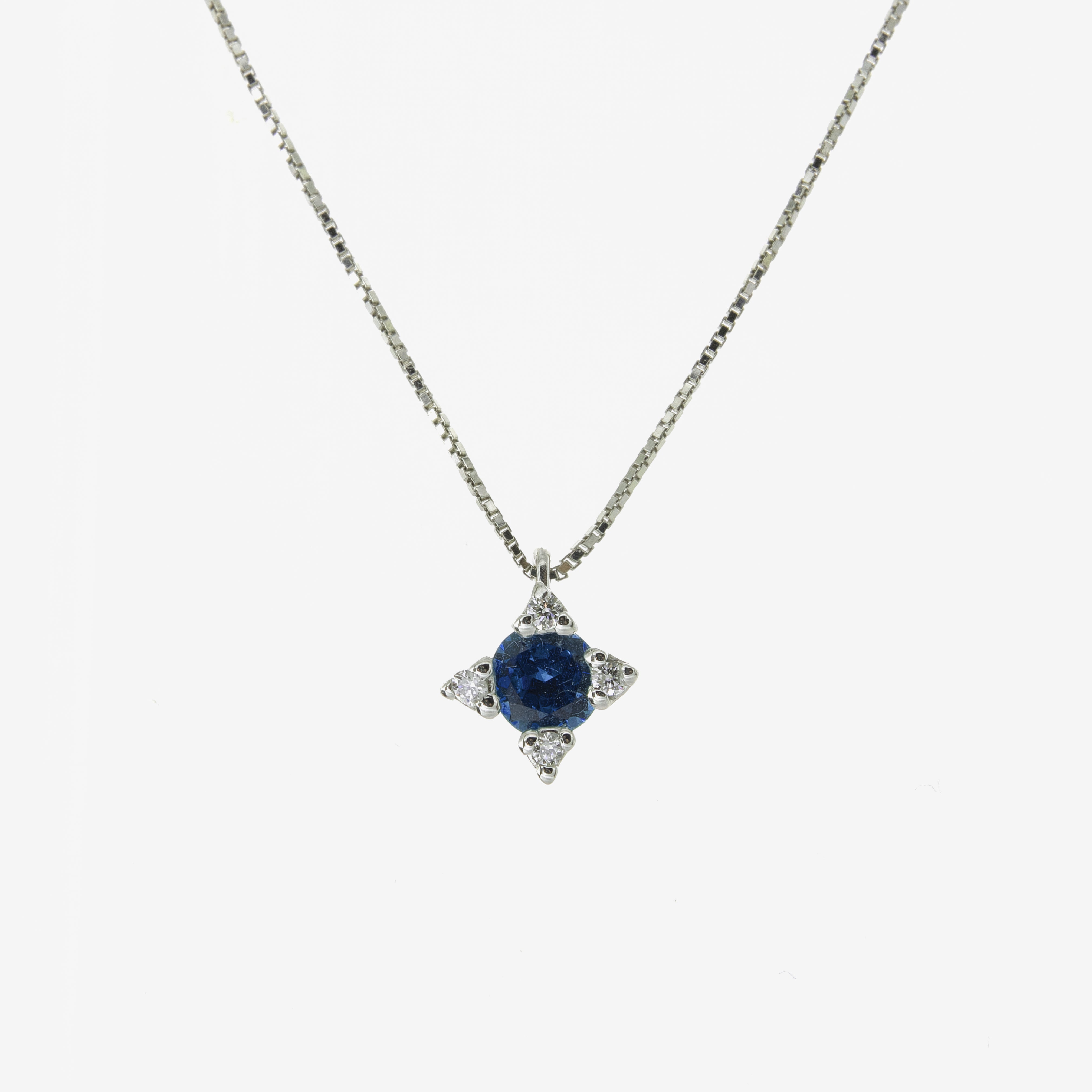 Colier aur 18k cu safir 0.38 ct si diamante