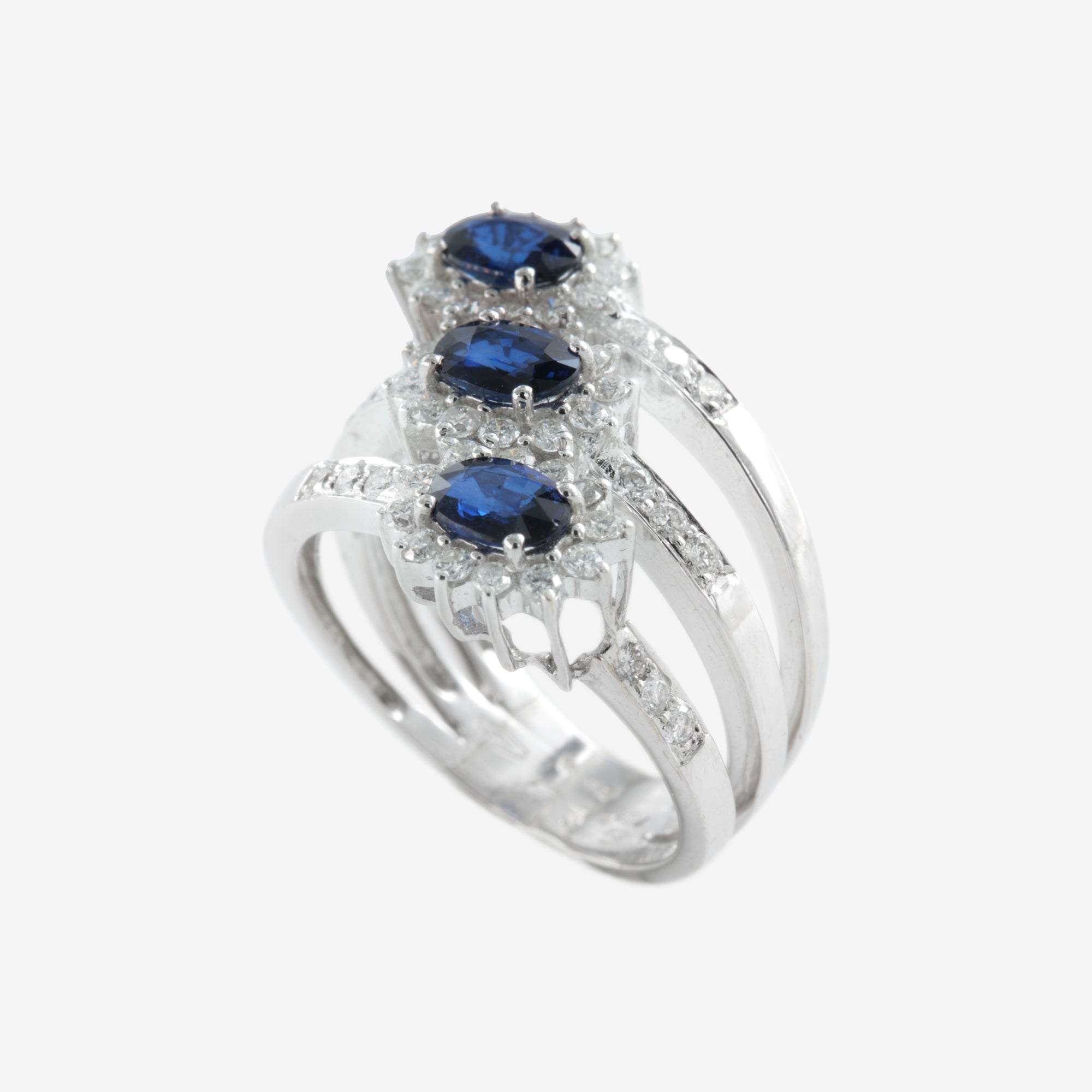 SALLY RING WITH SAPPHIRES AND DIAMONDS