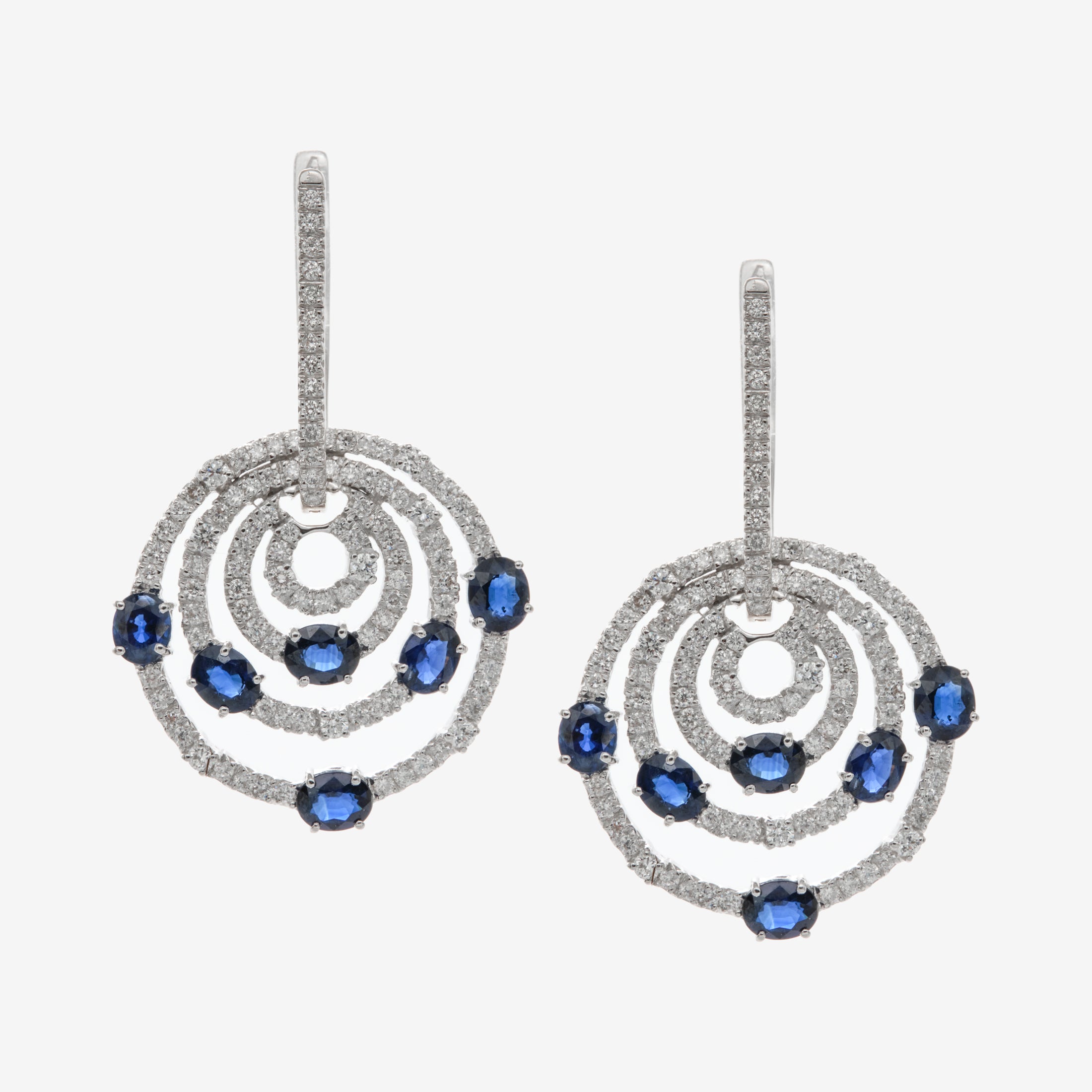 Fiorela earrings with sapphires and diamonds